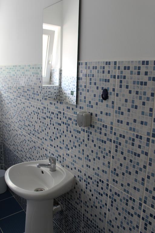 Aqua Apartments Satu Mare Bagian luar foto