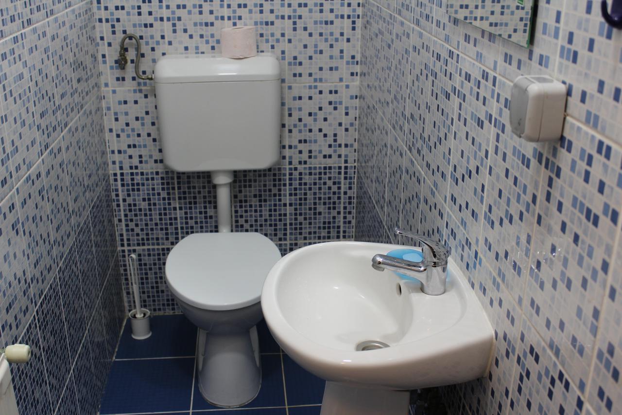 Aqua Apartments Satu Mare Bagian luar foto